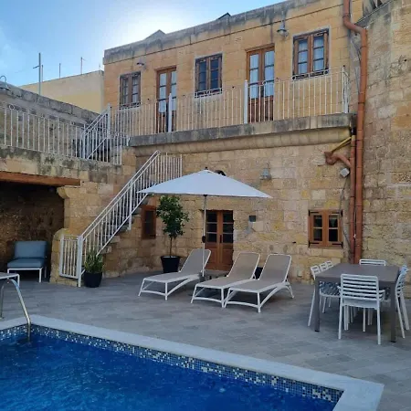 Traditional Maltese House Of Character- Renovated Σπίτι διακοπών *